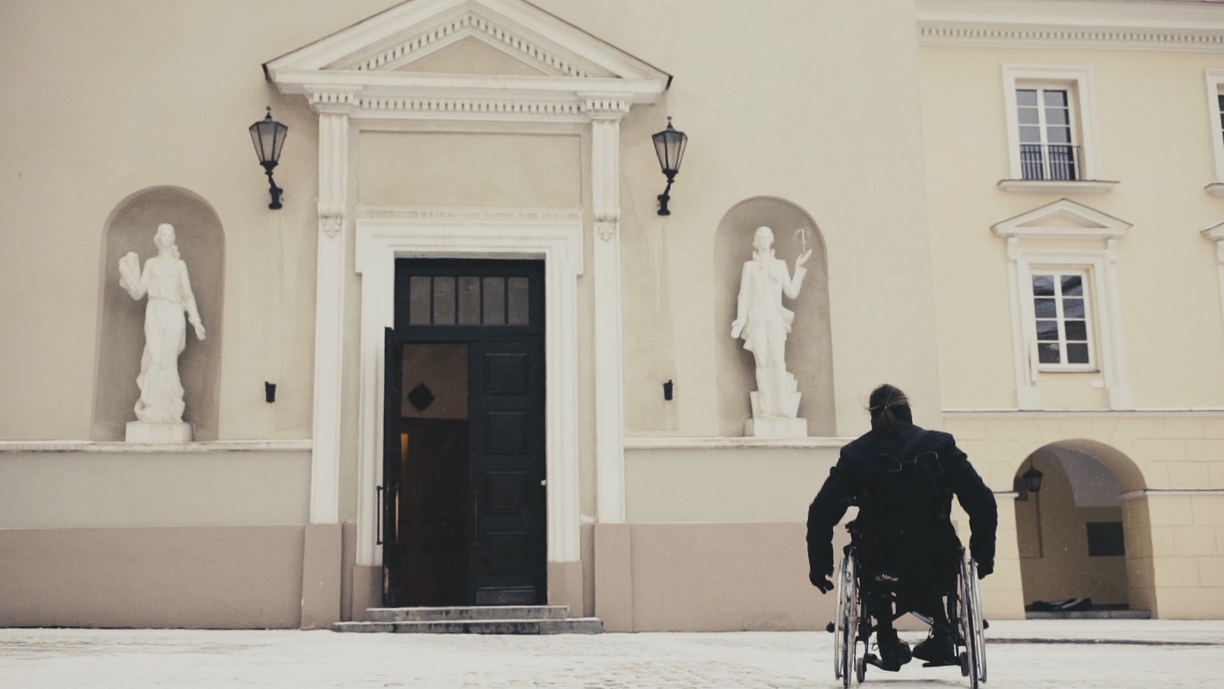 50861926743 83083f94f7 k